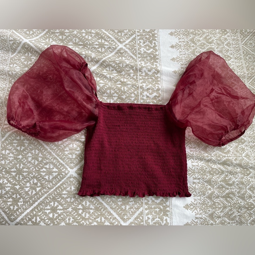 Forever 21 Maroon Organza Crop Top Size Medium